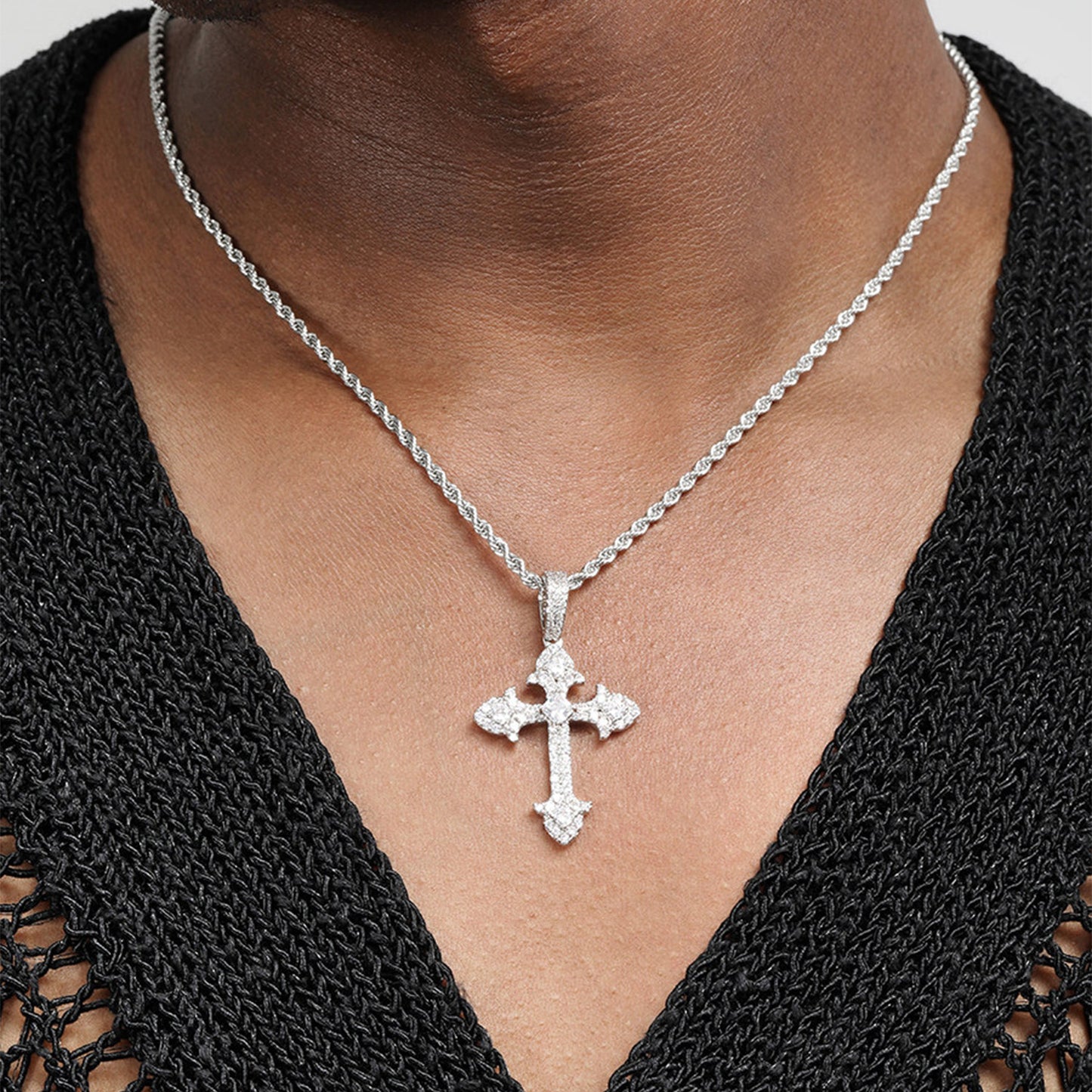 Cross Necklace – Hip-Hop Vintage Style with Platinum Plating & Cubic Zirconia Pendant(NE-GR-006)